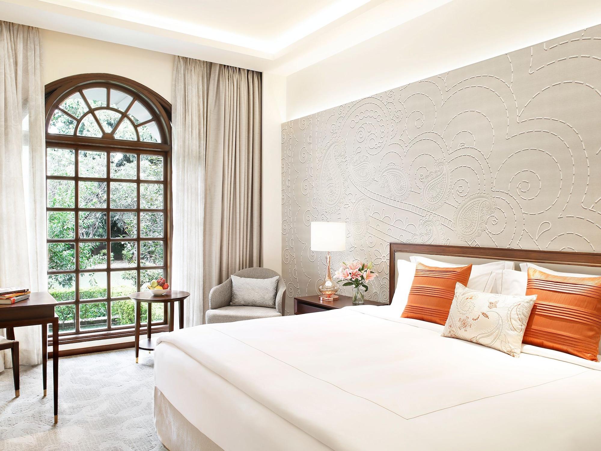 Taj Mahal Lucknow Hotel Екстериор снимка
