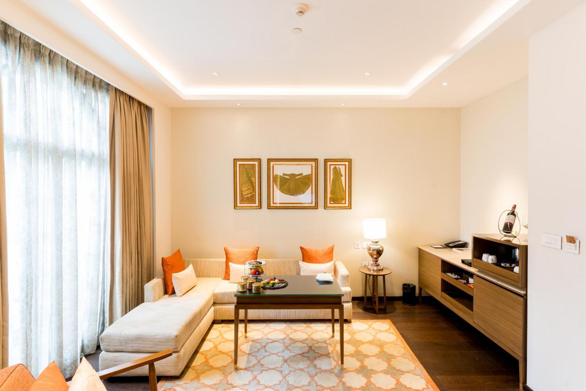 Taj Mahal Lucknow Hotel Стая снимка