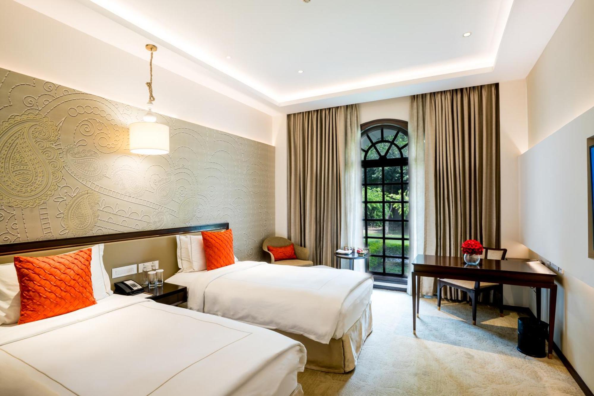 Taj Mahal Lucknow Hotel Стая снимка