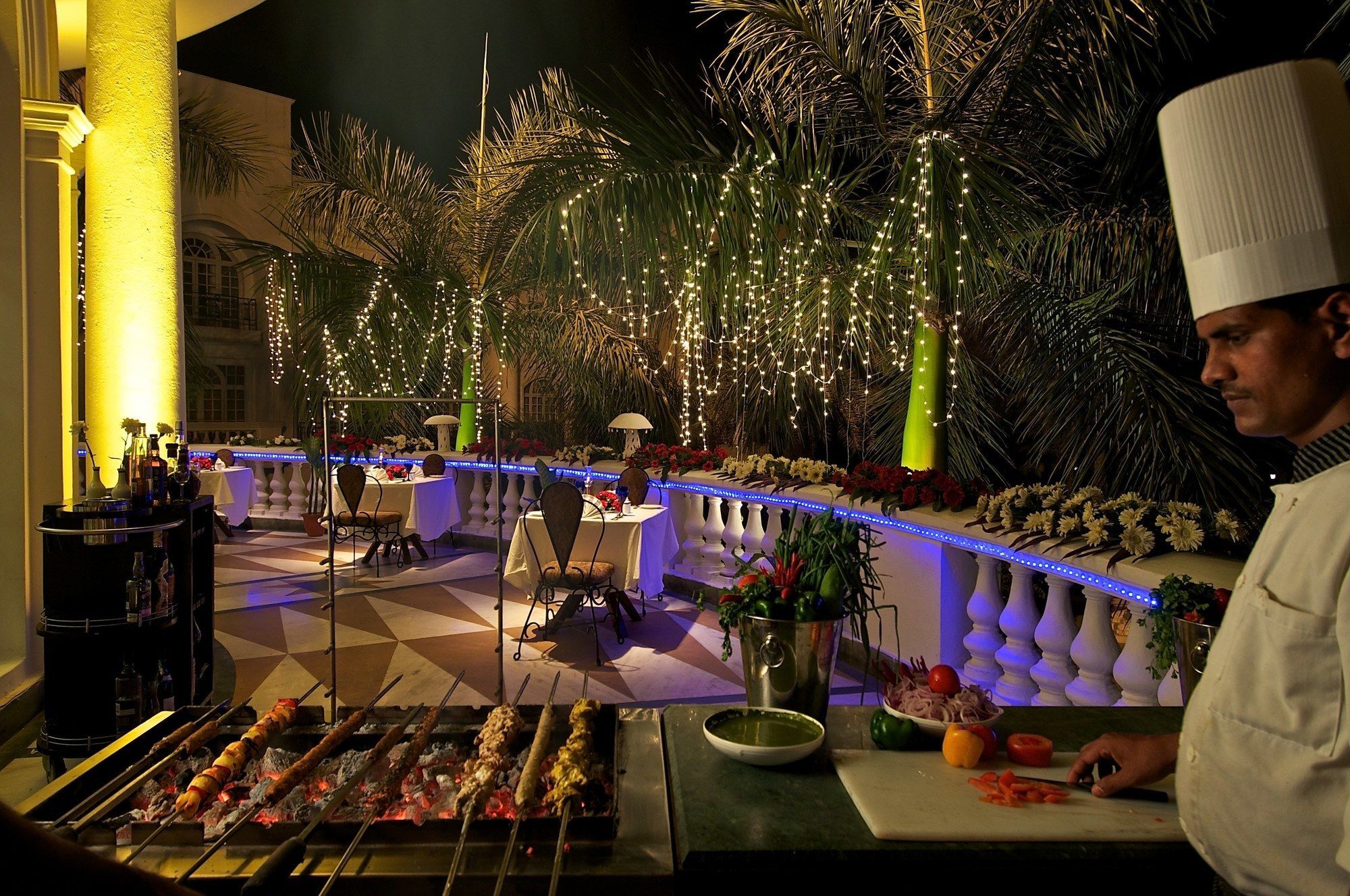 Taj Mahal Lucknow Hotel Екстериор снимка