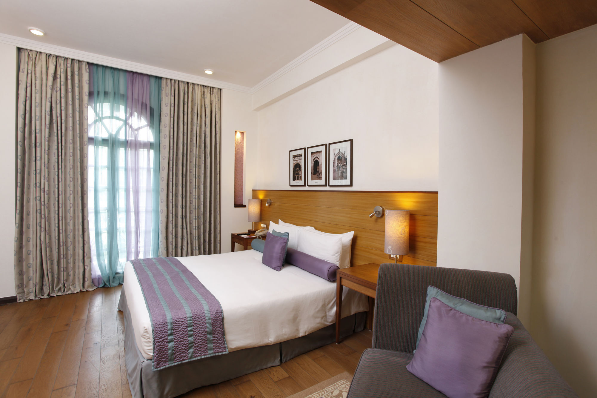 Taj Mahal Lucknow Hotel Екстериор снимка